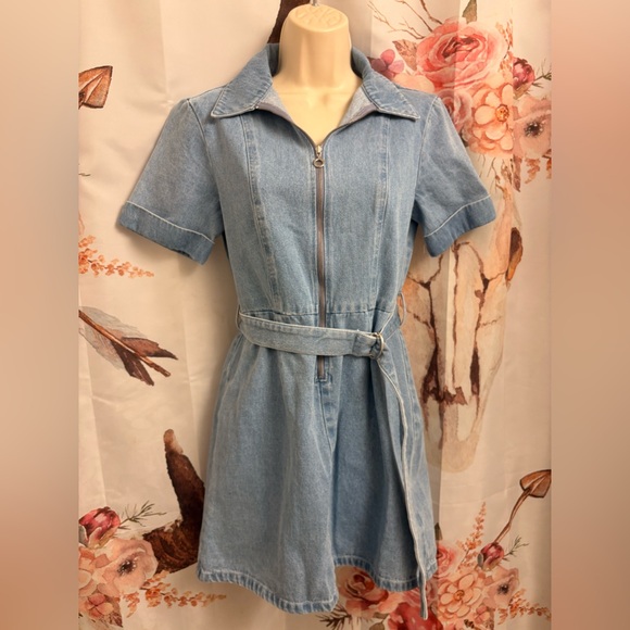 twik Dresses & Skirts - Light Wash Denim Zip Front Short Sleeve Dress with Belt